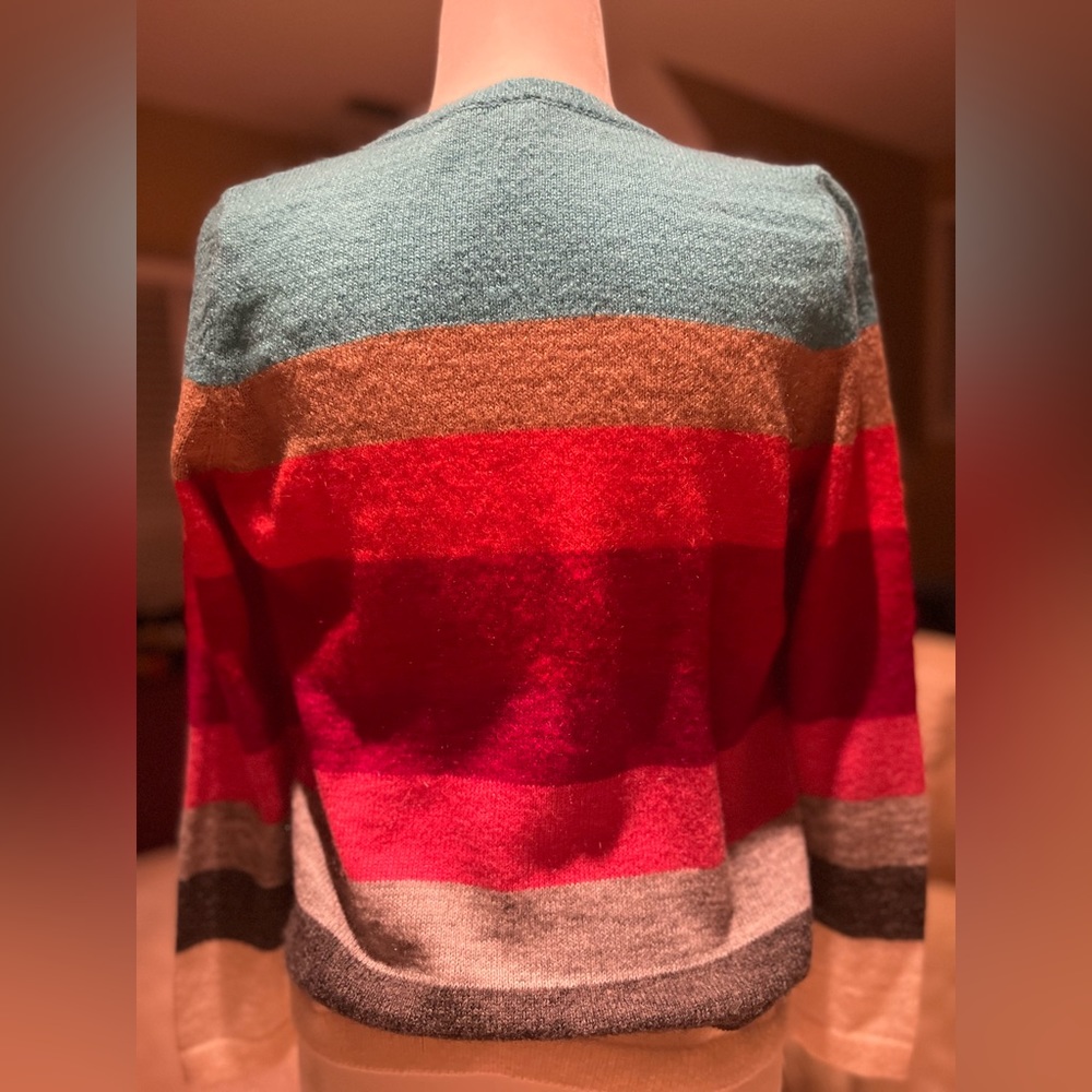 Talbots Sweater. Size Medium Petitte - image 4